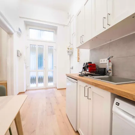 Apartman The Color Loft Dob Eleven *