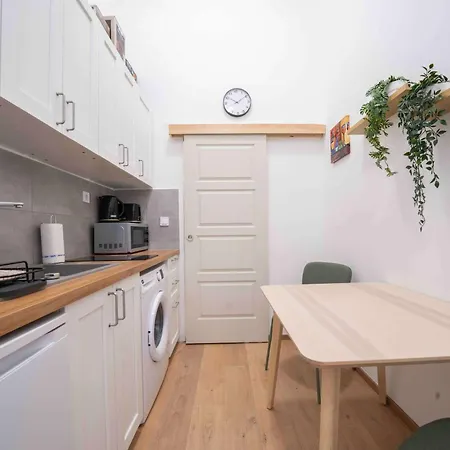 Apartman The Color Loft Dob Eleven