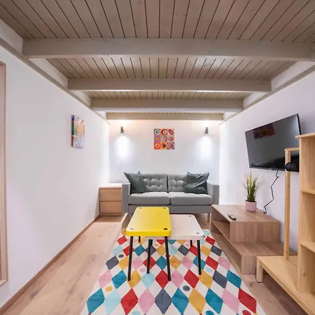 The Color Loft Dob Eleven Apartment Budapest